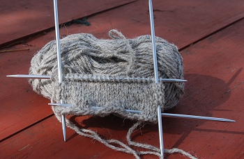 Herdwick-swatch-Aran198
